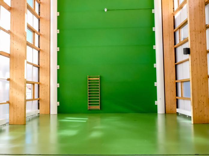 Billedet viser en 'finger', et åbent område på første sal.